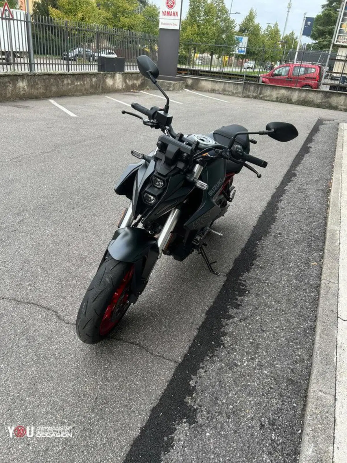 Suzuki GSX-8S (2025 - 26) (2)