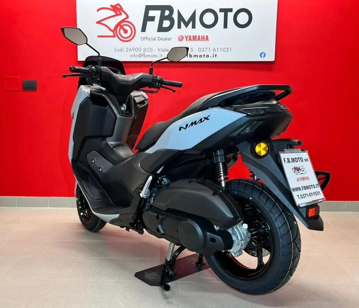 Yamaha N-Max 125 Tech Max (2025 - 26) (4)