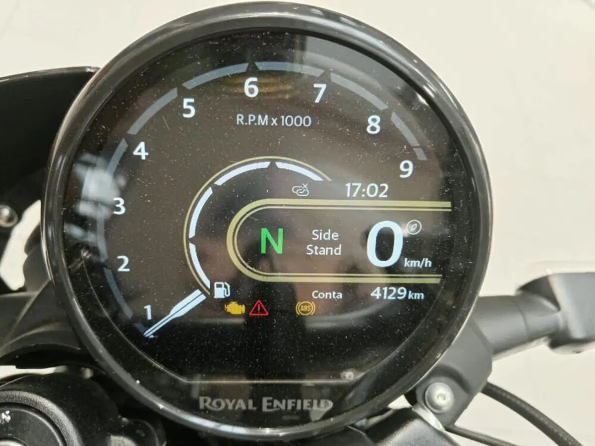 Royal Enfield Guerrilla 450 (2024 - 26) (4)