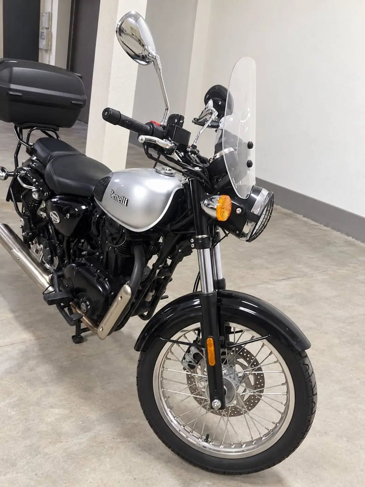 Benelli Imperiale 400 (2021 - 25) (2)