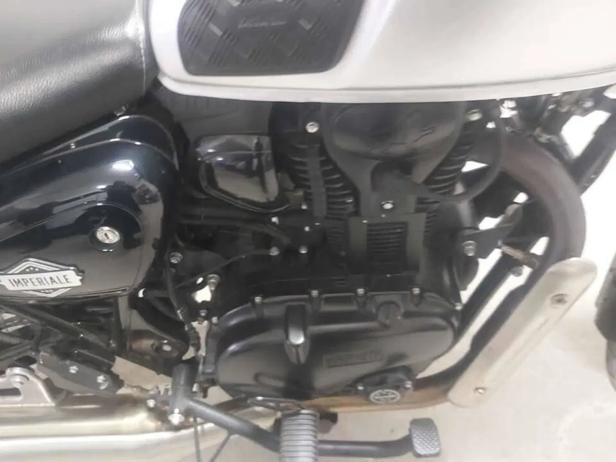 Benelli Imperiale 400 (2021 - 25) (8)