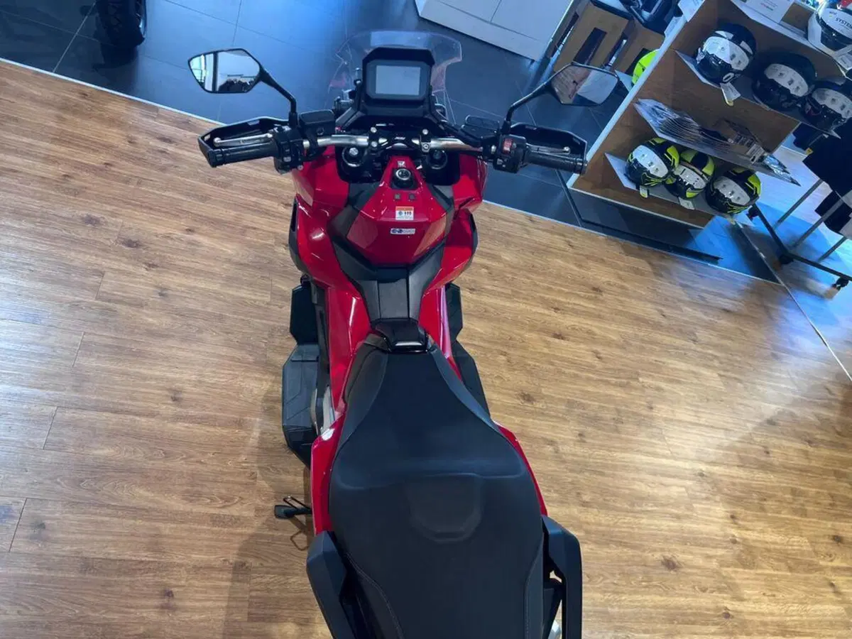 Honda X-ADV 750 DCT (2021 - 24) (7)