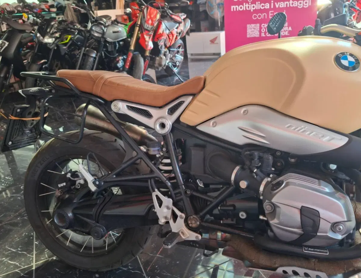 Bmw R nineT 1200 Scrambler (2016 - 20) (9)