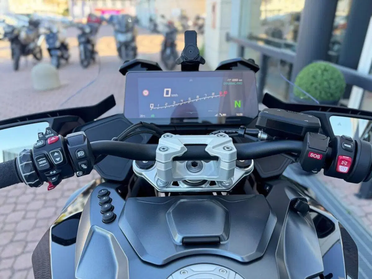 Bmw R 1300 RT (2026) (6)