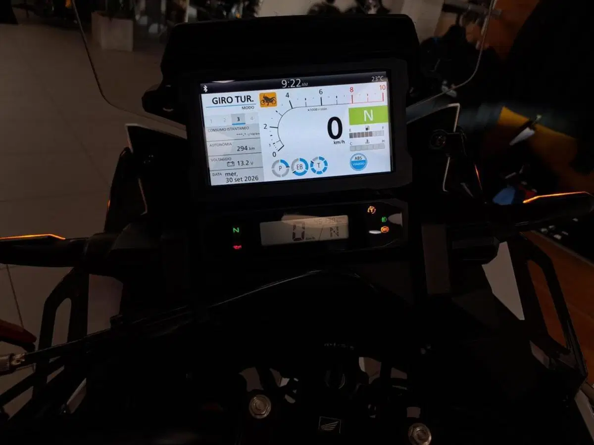 Honda Africa Twin CRF 1100L Travel Edition (2022 - 23) (7)