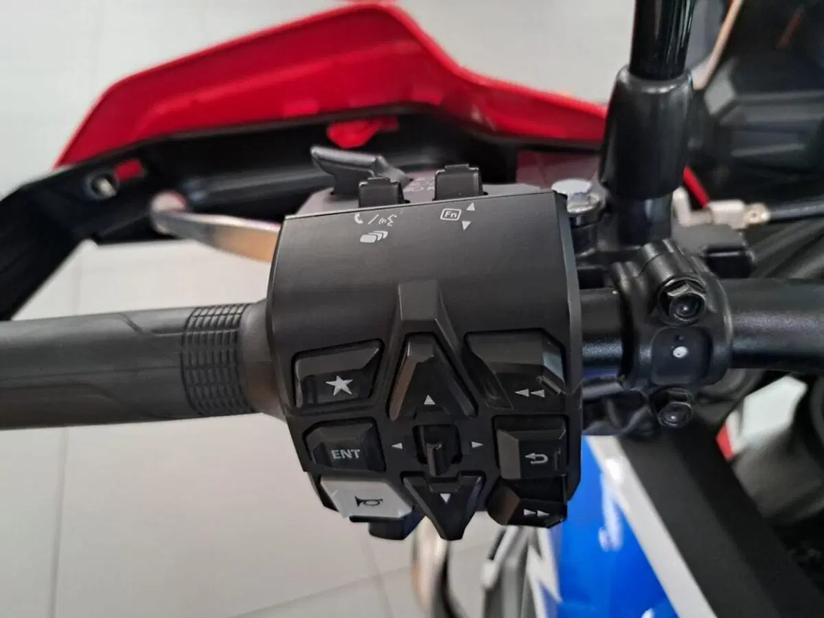 Honda Africa Twin CRF 1100L Travel Edition (2022 - 23) (13)