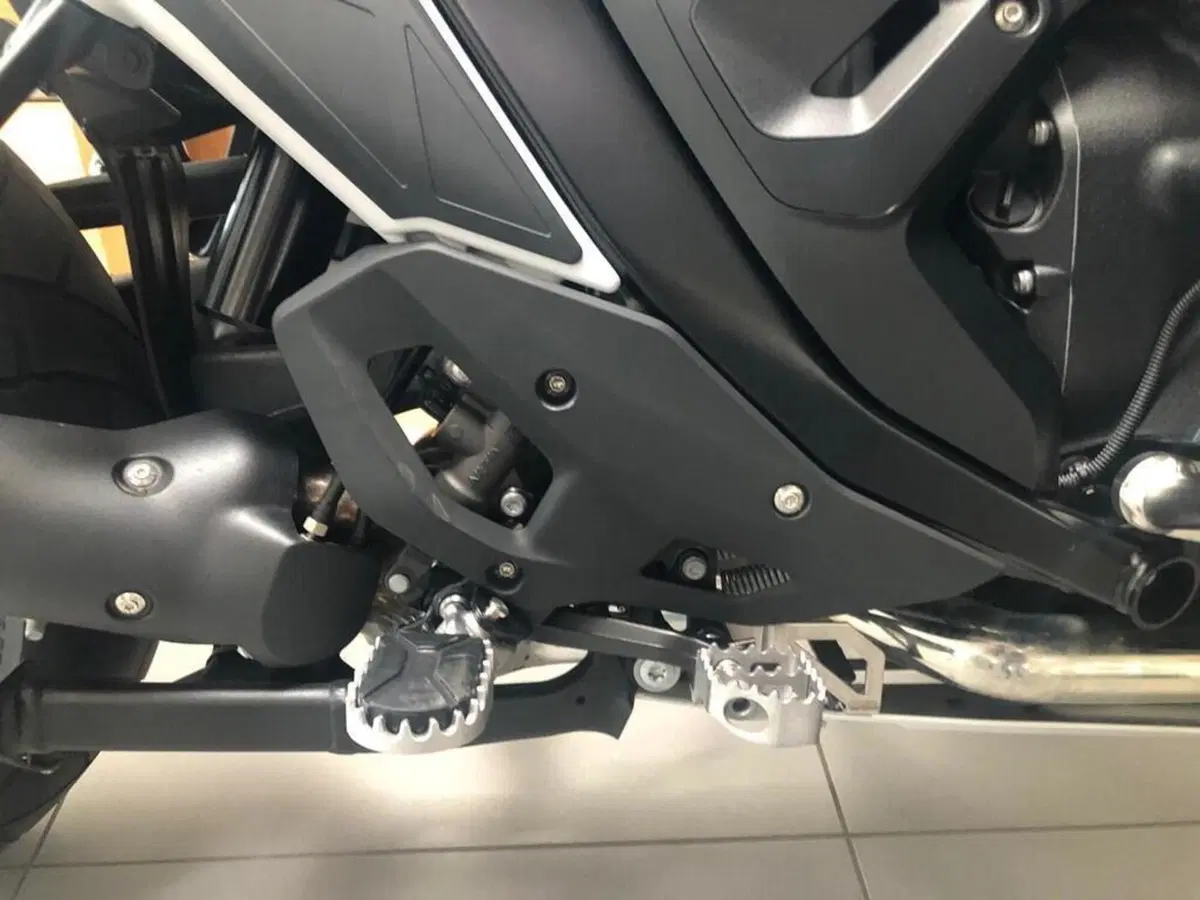 Bmw R 1300 GS (2023 - 26) (8)