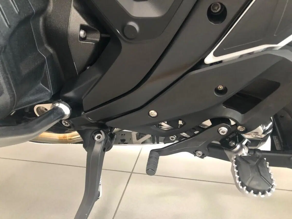 Bmw R 1300 GS (2023 - 26) (9)
