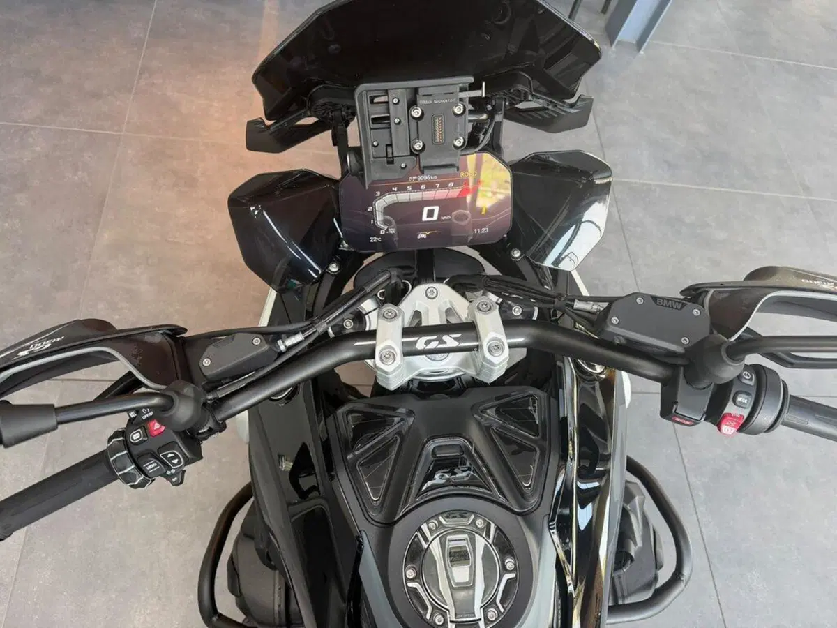 Bmw R 1300 GS (2023 - 26) (9)