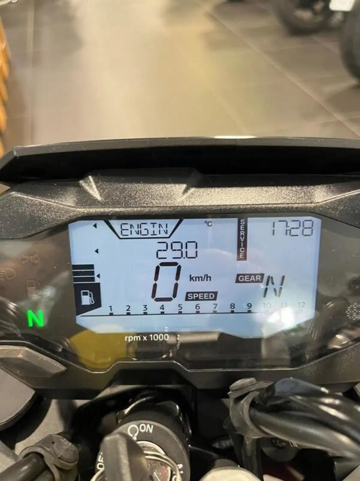 Bmw G 310 R (2021 - 25) (8)