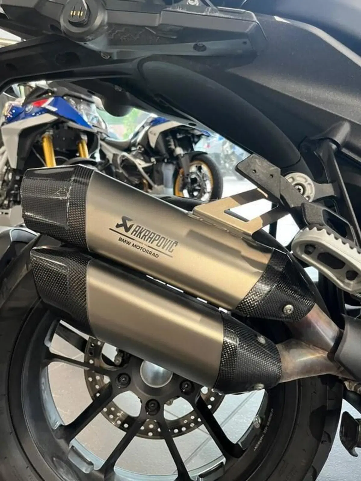 Bmw R 1300 GS (2023 - 26) (9)