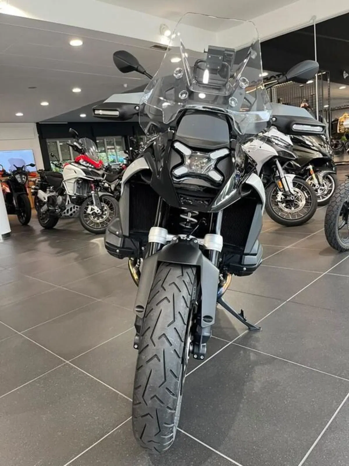 Bmw R 1300 GS (2023 - 26) (4)