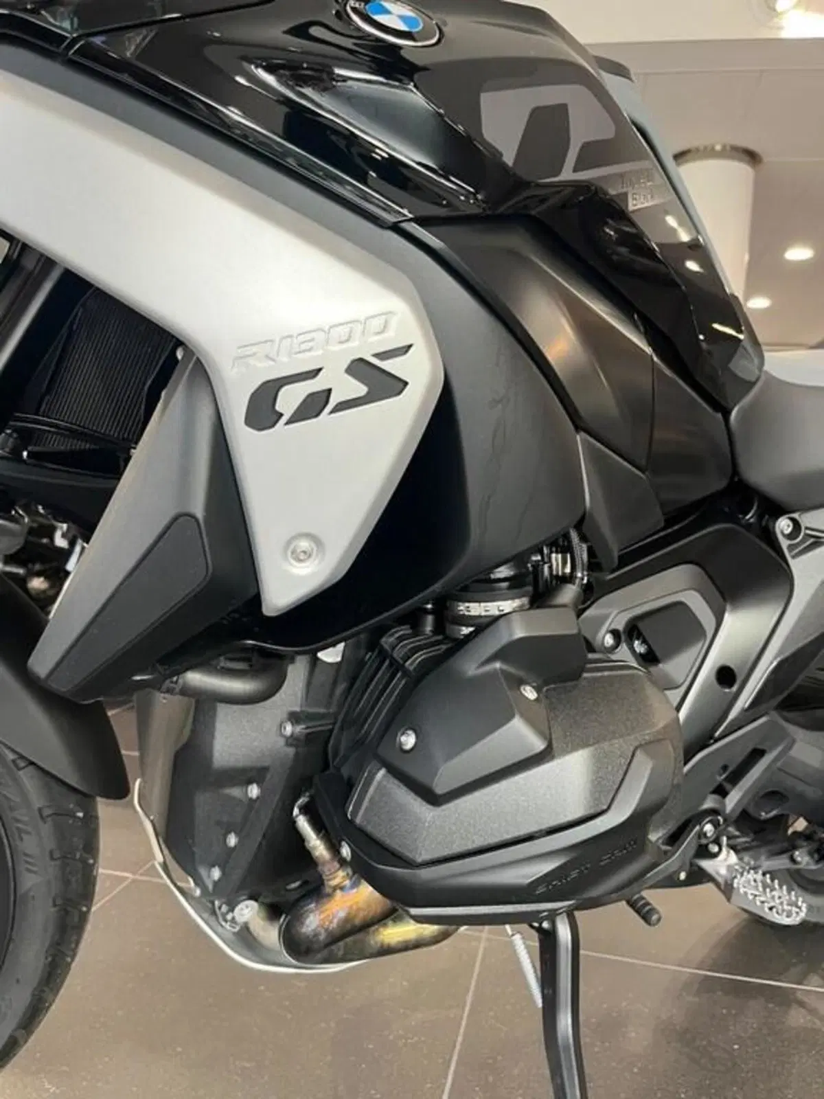 Bmw R 1300 GS (2023 - 26) (8)