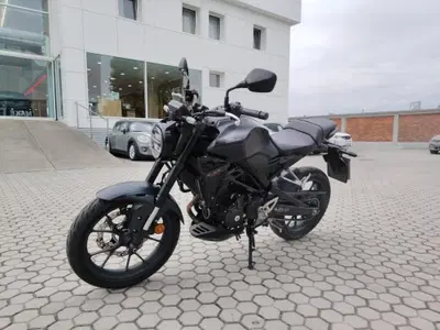 Honda CB 300 R (2022 - 26) usata