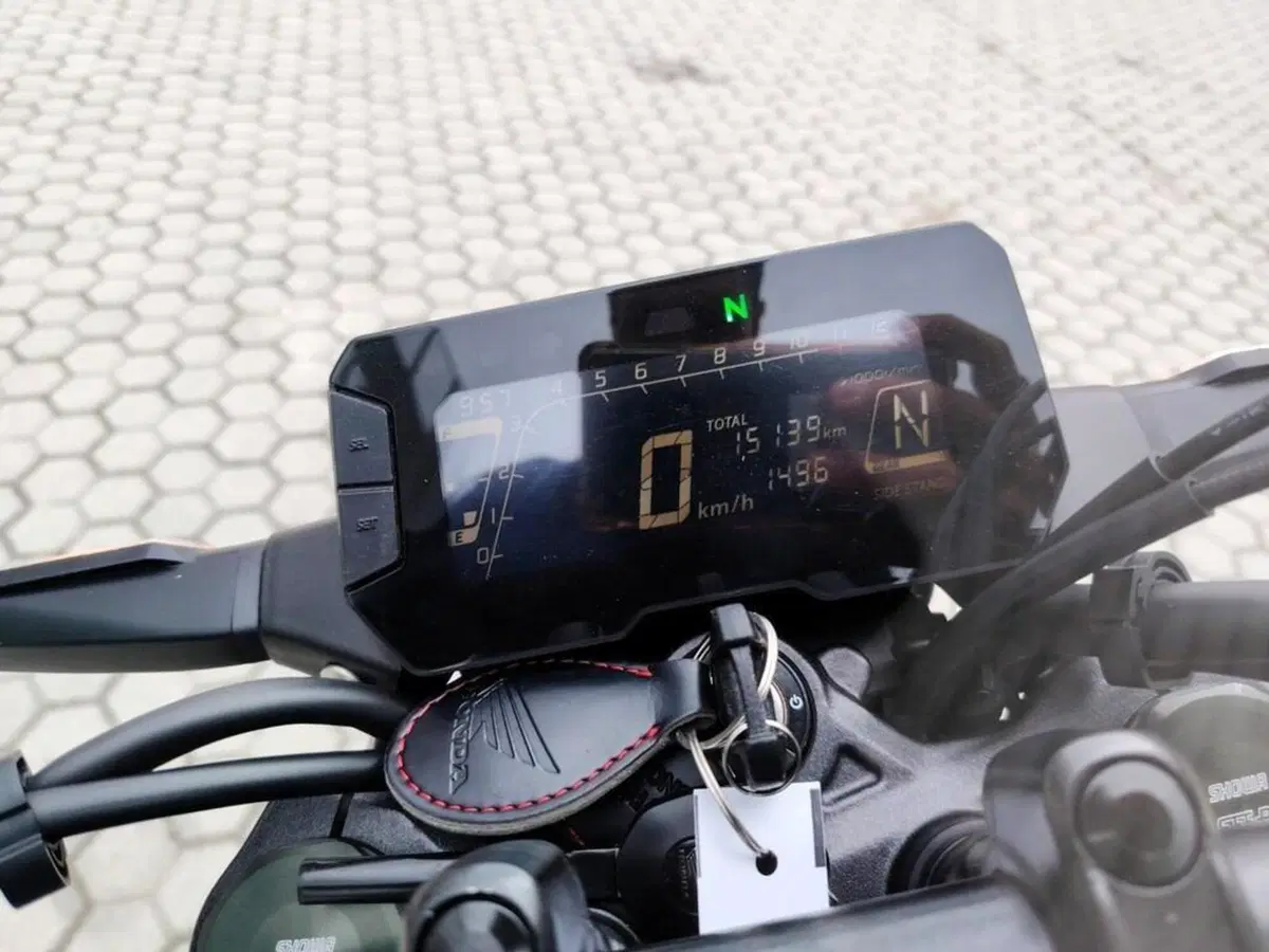 Honda CB 300 R (2022 - 26) (11)