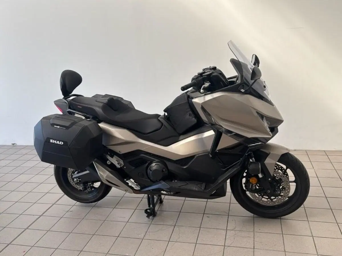 Honda Forza 750 DCT Travel (2021 - 24) (7)