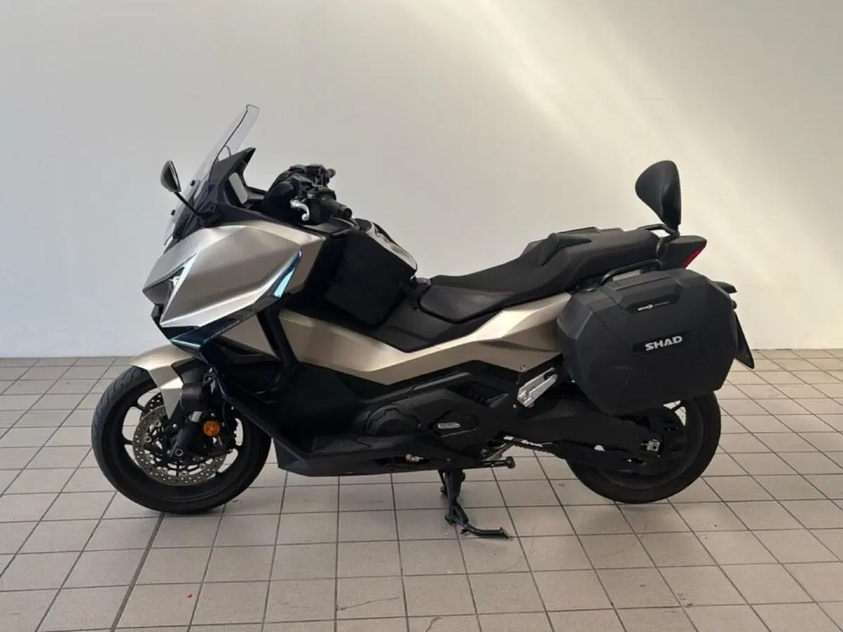 Honda Forza 750 DCT Travel (2021 - 24) (4)