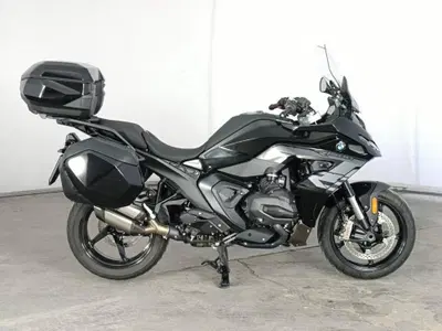 Bmw R 1300 RS (2026) usata