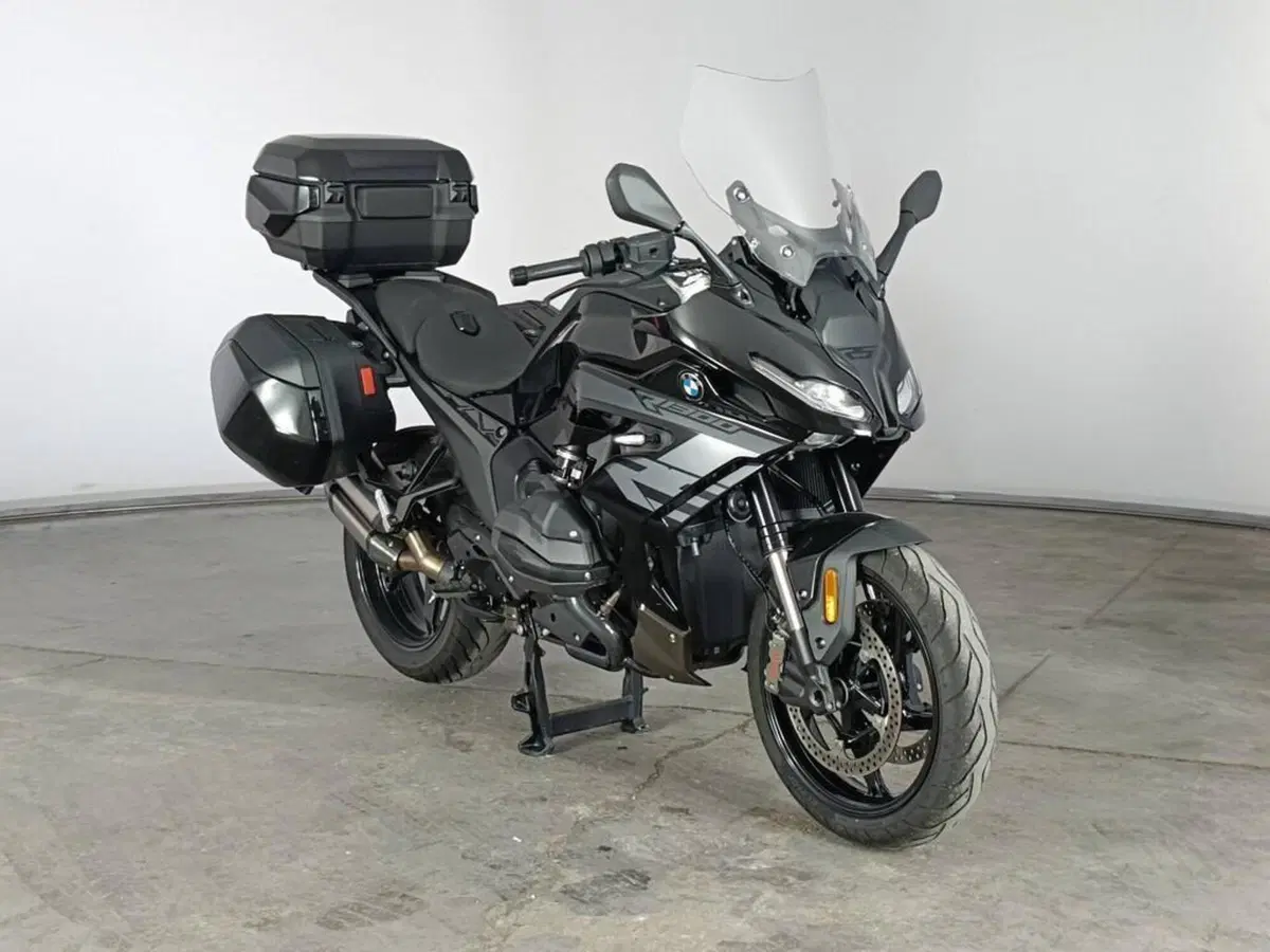 Bmw R 1300 RS (2026) (2)