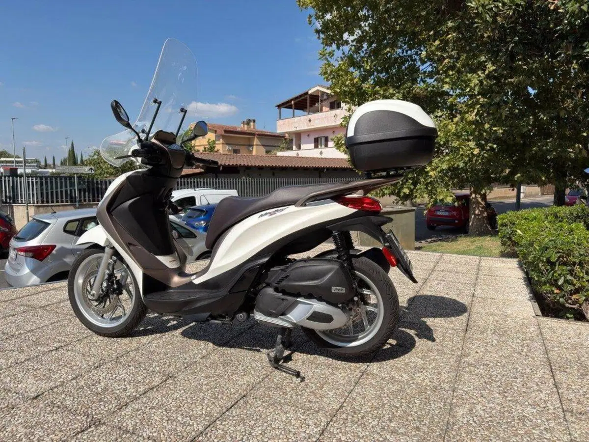 Piaggio Medley 150 S ABS (2021 - 25) (7)
