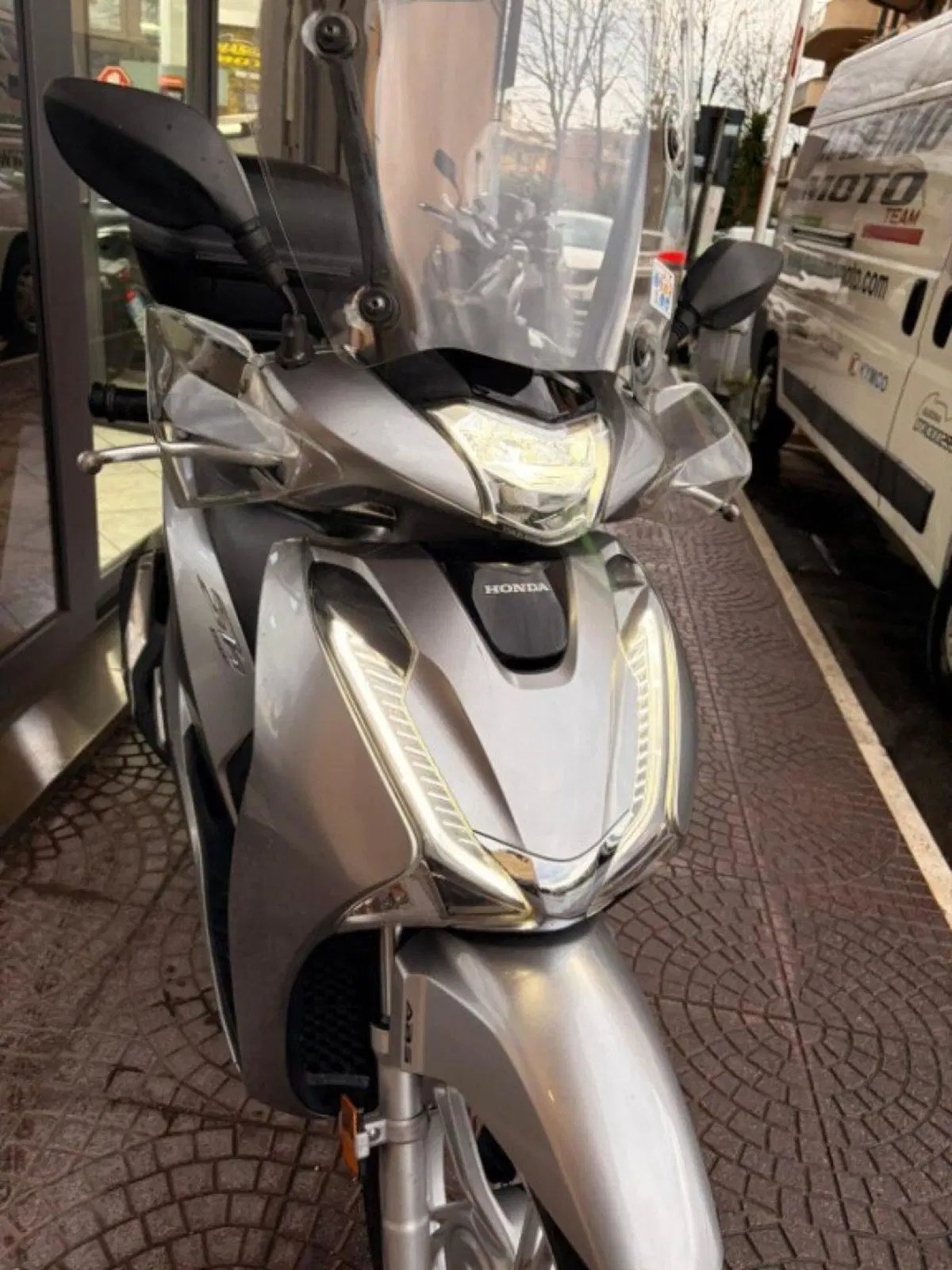 Honda SH 150i (2017 - 19) (12)