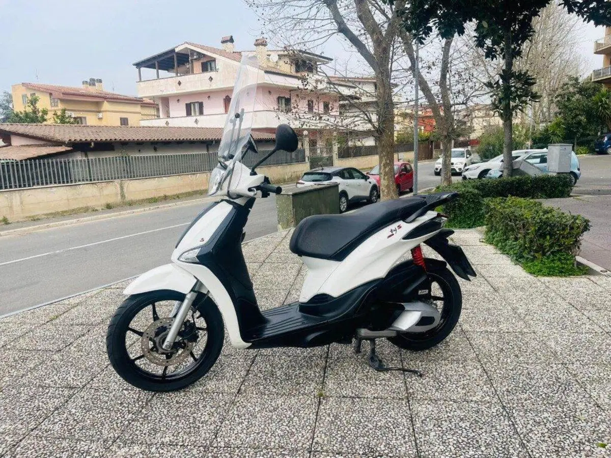 Piaggio Liberty 150 3V ABS (2021 - 24) (8)
