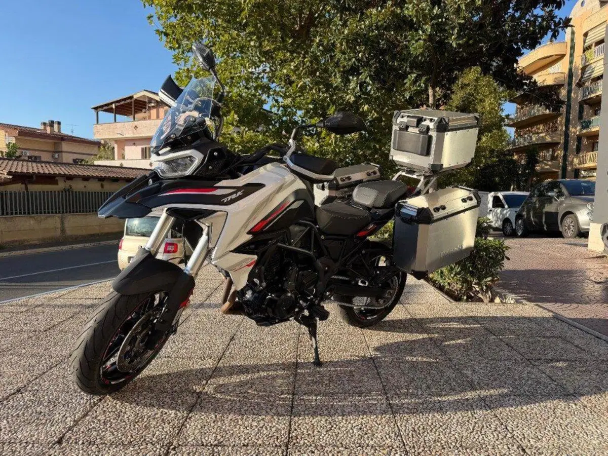Benelli TRK 702 (2023 - 25) (2)