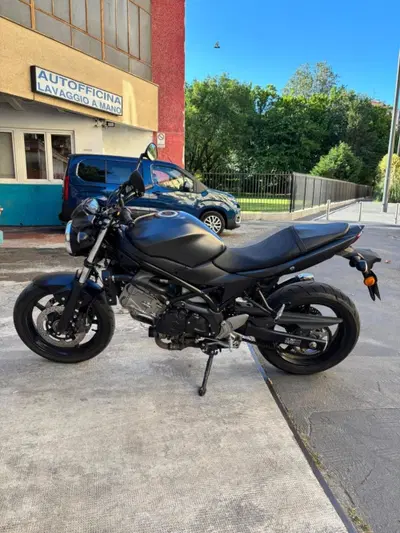 Suzuki SV 650 (2016 - 20) usata