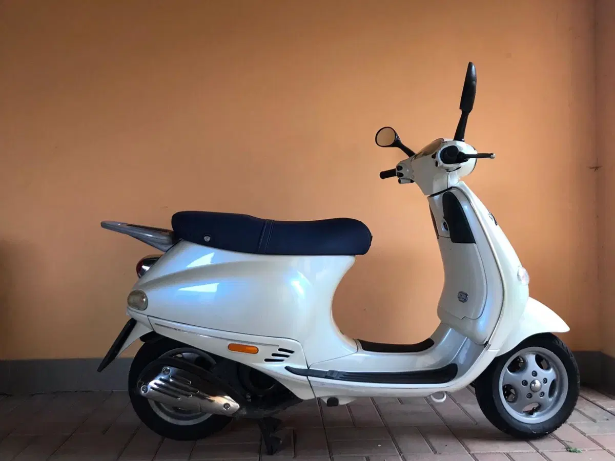 Vespa 150 ET4 (1999 - 01)