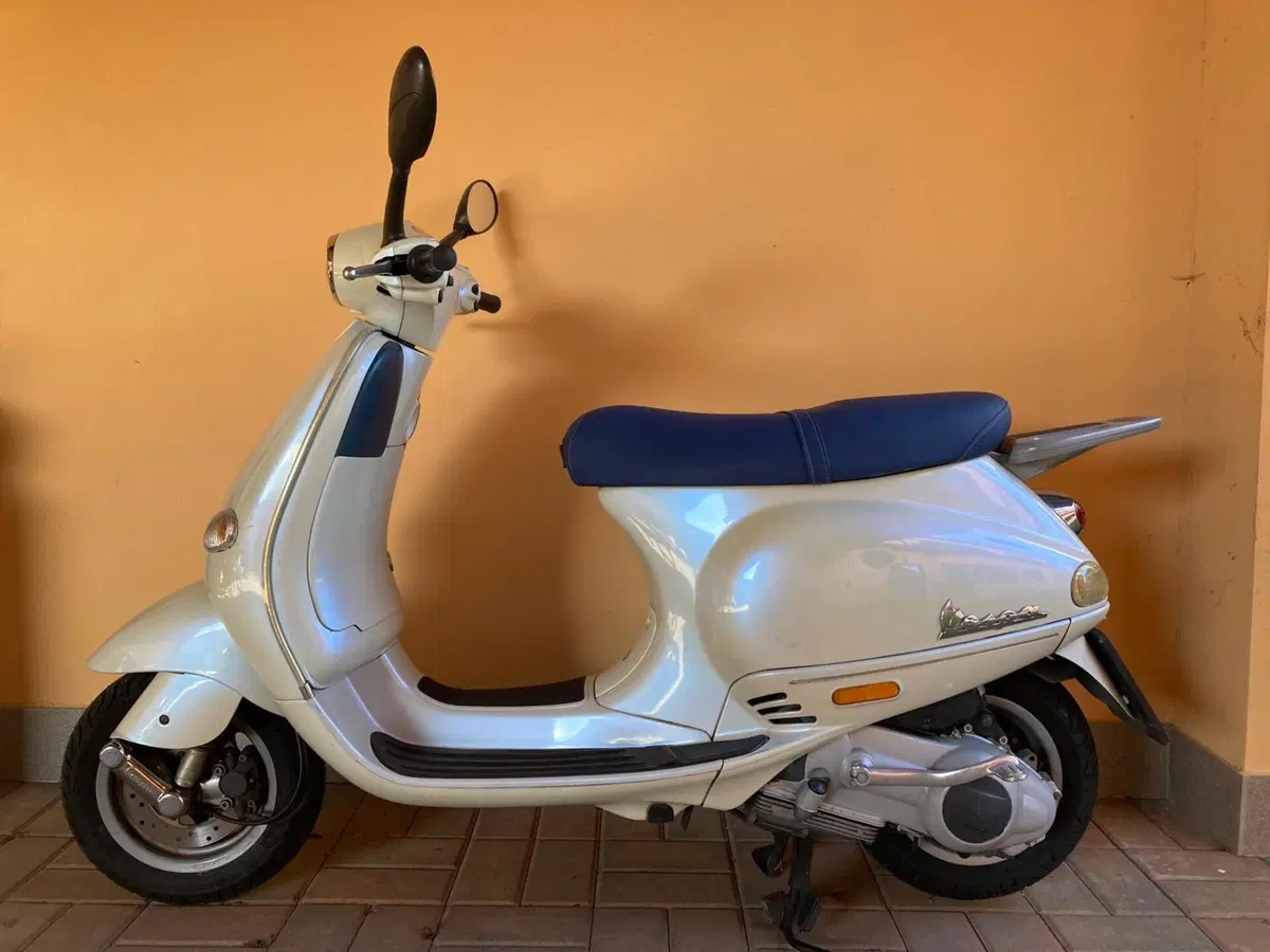 Vespa 150 ET4 (1999 - 01) (3)