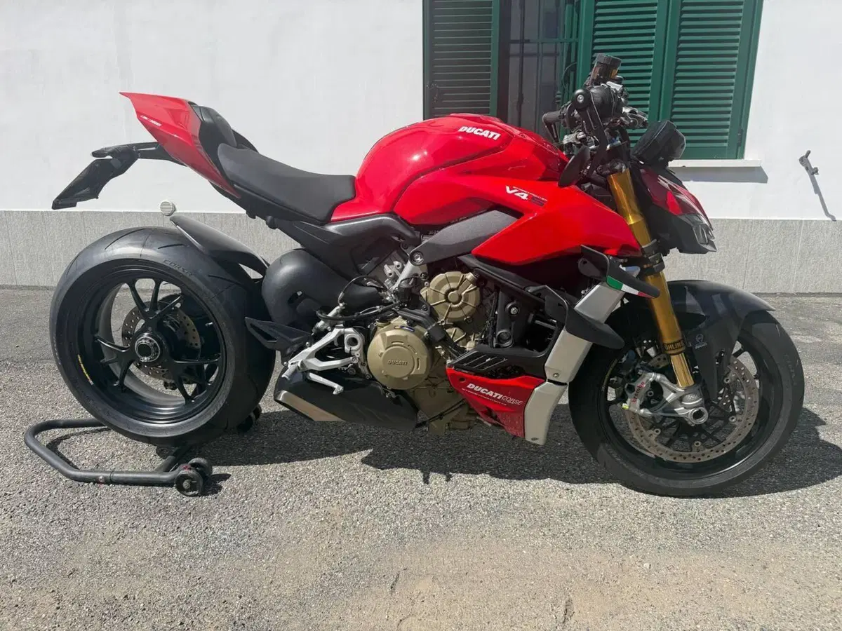 Ducati Streetfighter V4 1100 S (2021 - 22) (3)