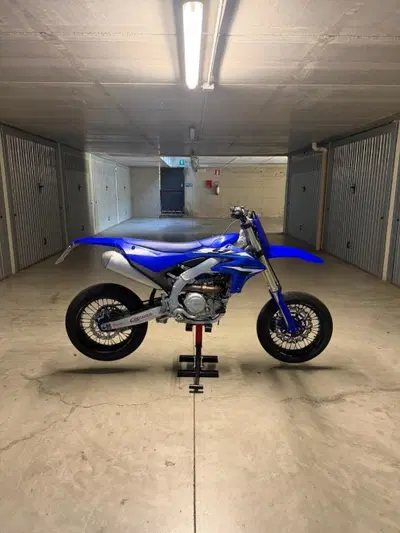 Yamaha YZ 450 F (2026) usata