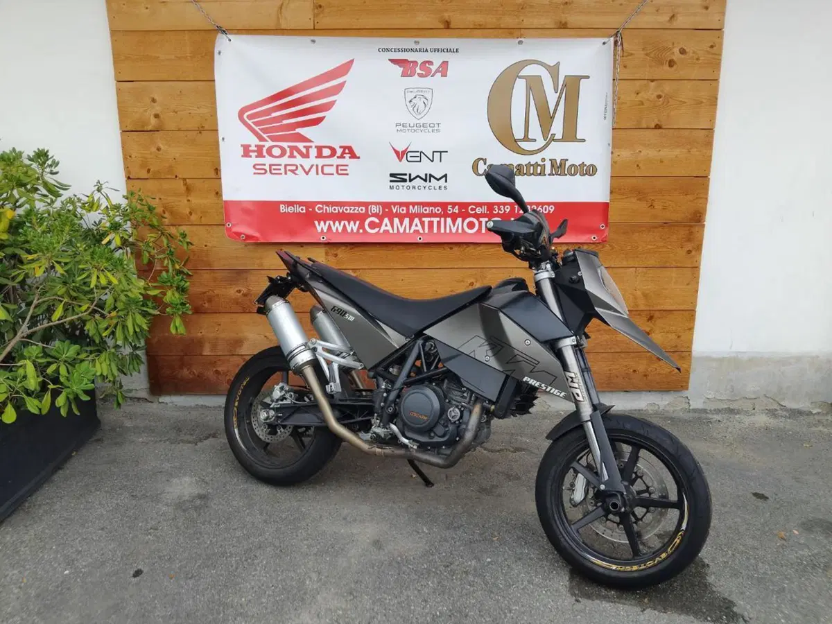 KTM 690 Supermoto (2007 - 12) (5)