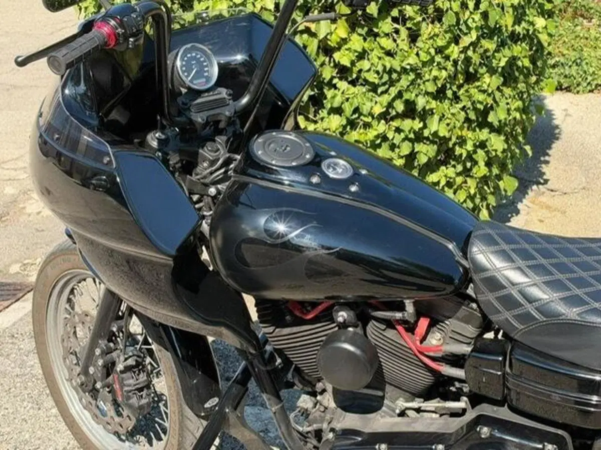 Harley-Davidson 1450 Super Glide (2003 - 04) - FXDI (3)