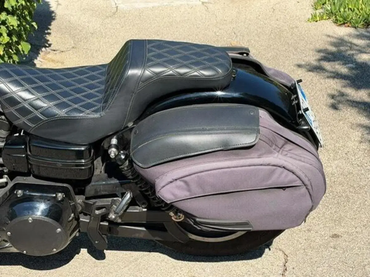 Harley-Davidson 1450 Super Glide (2003 - 04) - FXDI (11)