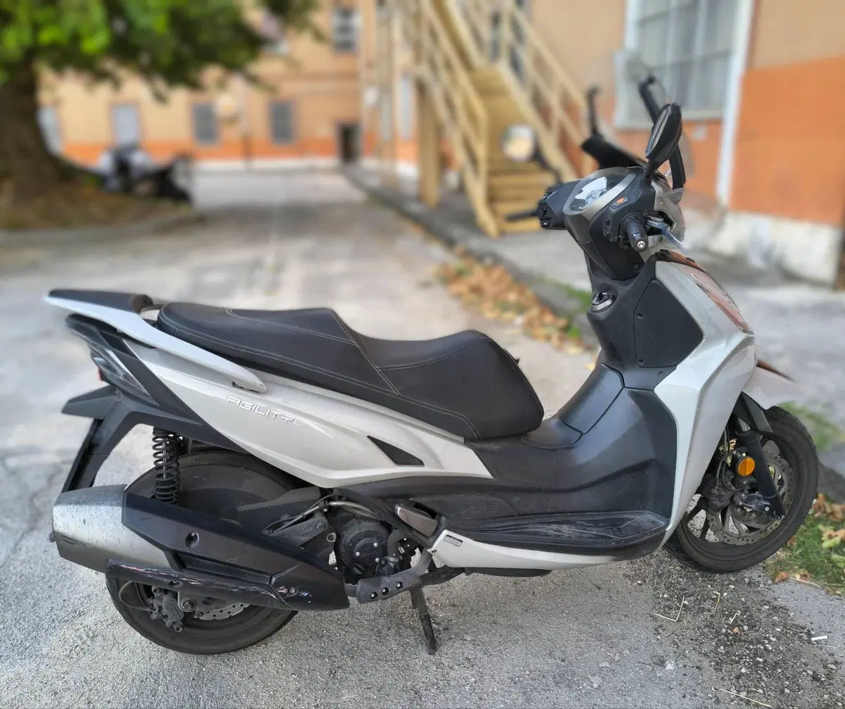 Kymco Agility 300i Noodoe (2020) (2)
