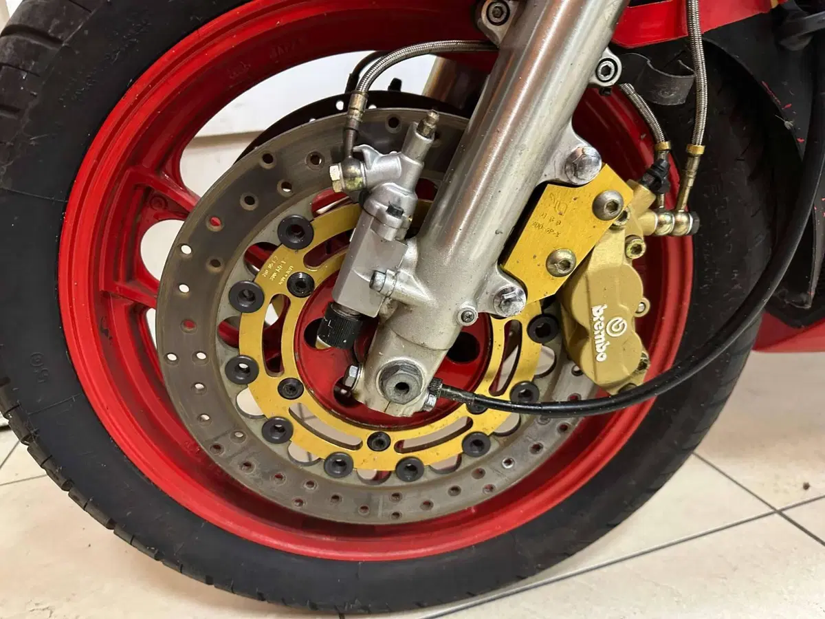 Yamaha RD 500 LC (7)