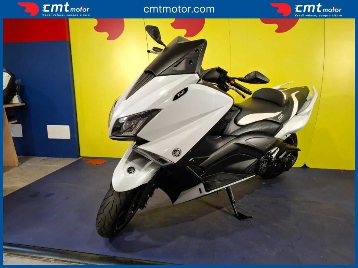Yamaha T-Max 530 ABS (2015 - 17) (11)