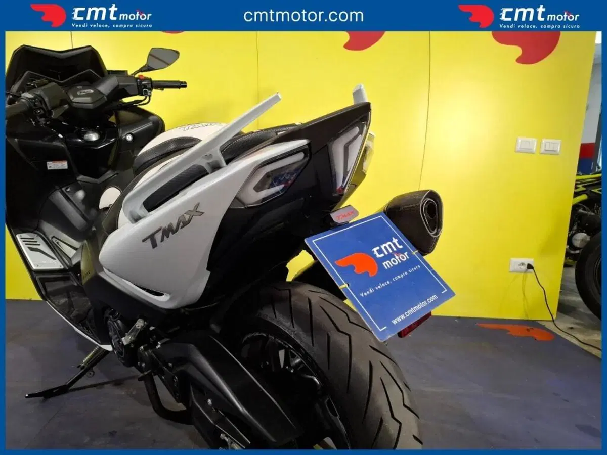Yamaha T-Max 530 ABS (2015 - 17) (14)
