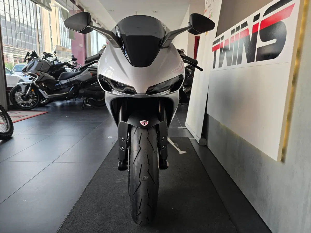 Norton Manx R (2026) (3)