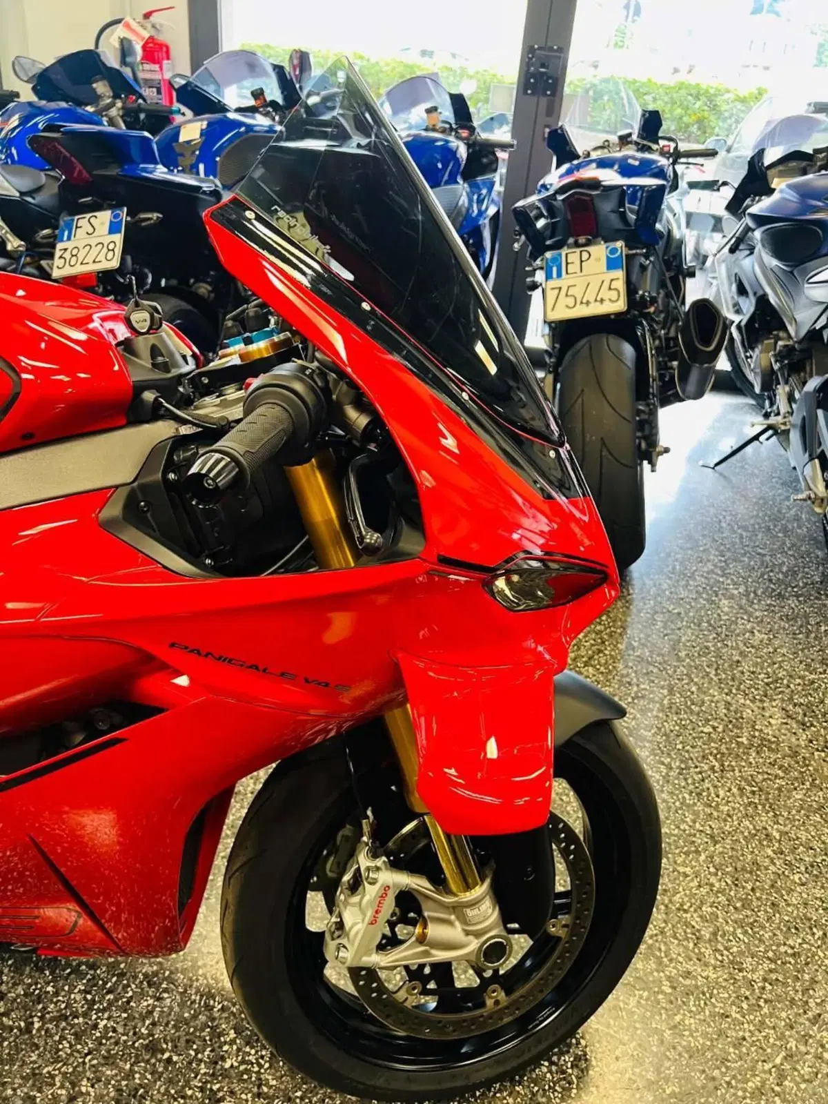 Ducati Panigale V4 S (2025 - 26) (2)