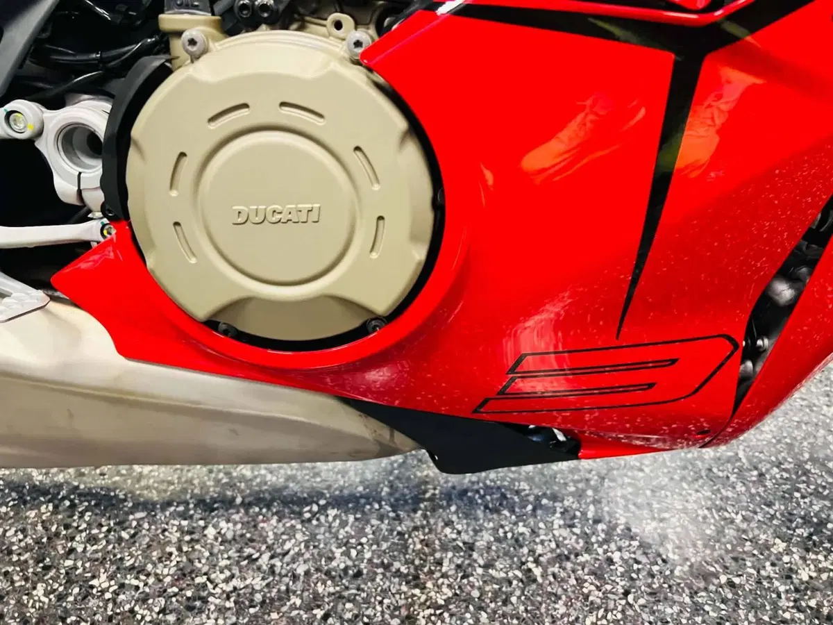 Ducati Panigale V4 S (2025 - 26) (9)