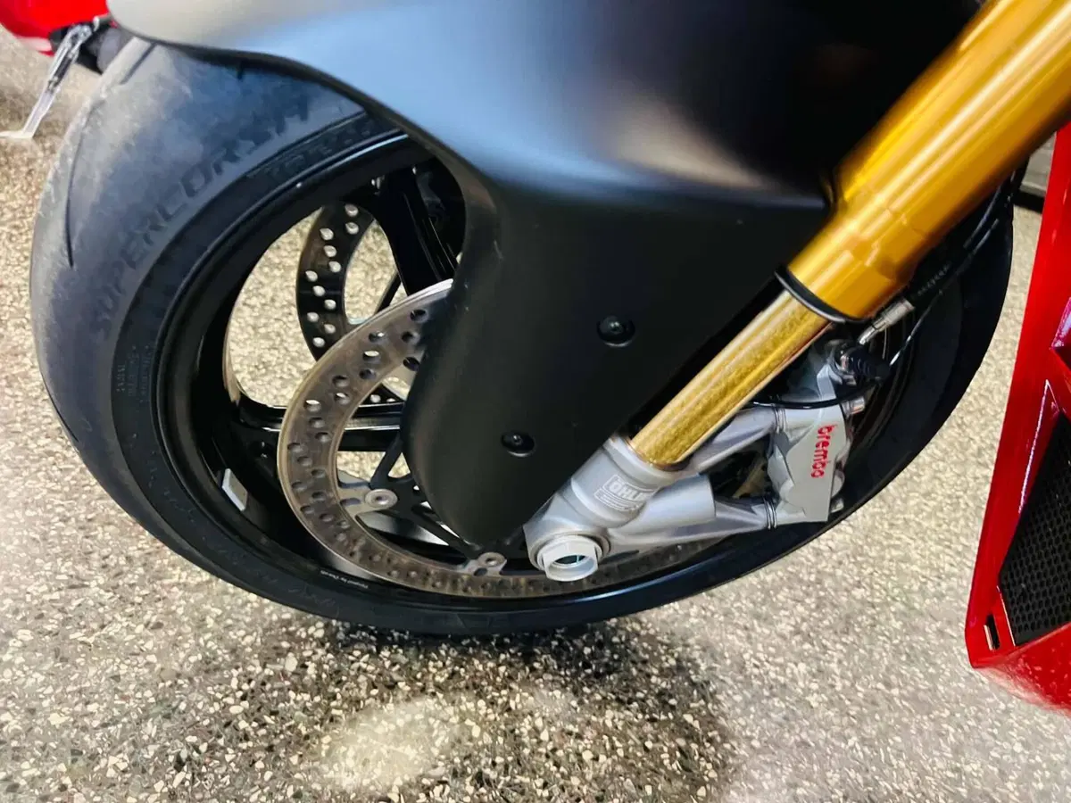 Ducati Panigale V4 S (2025 - 26) (19)