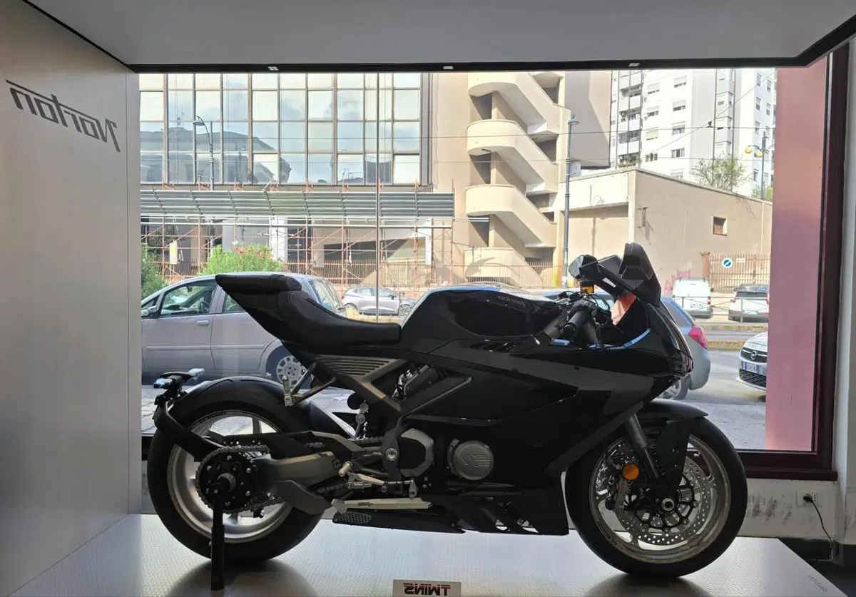 Norton Manx R (2026)