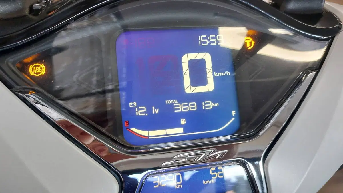 Honda SH 150i Sport (2022 - 23) (6)