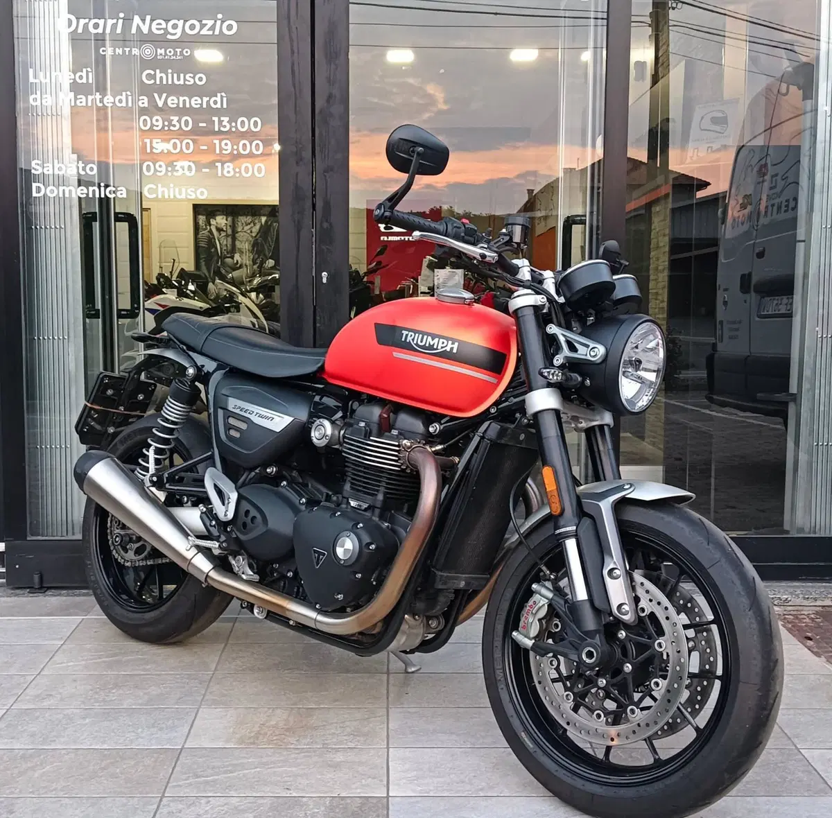 Triumph Speed Twin 1200 (2021 - 24) (6)