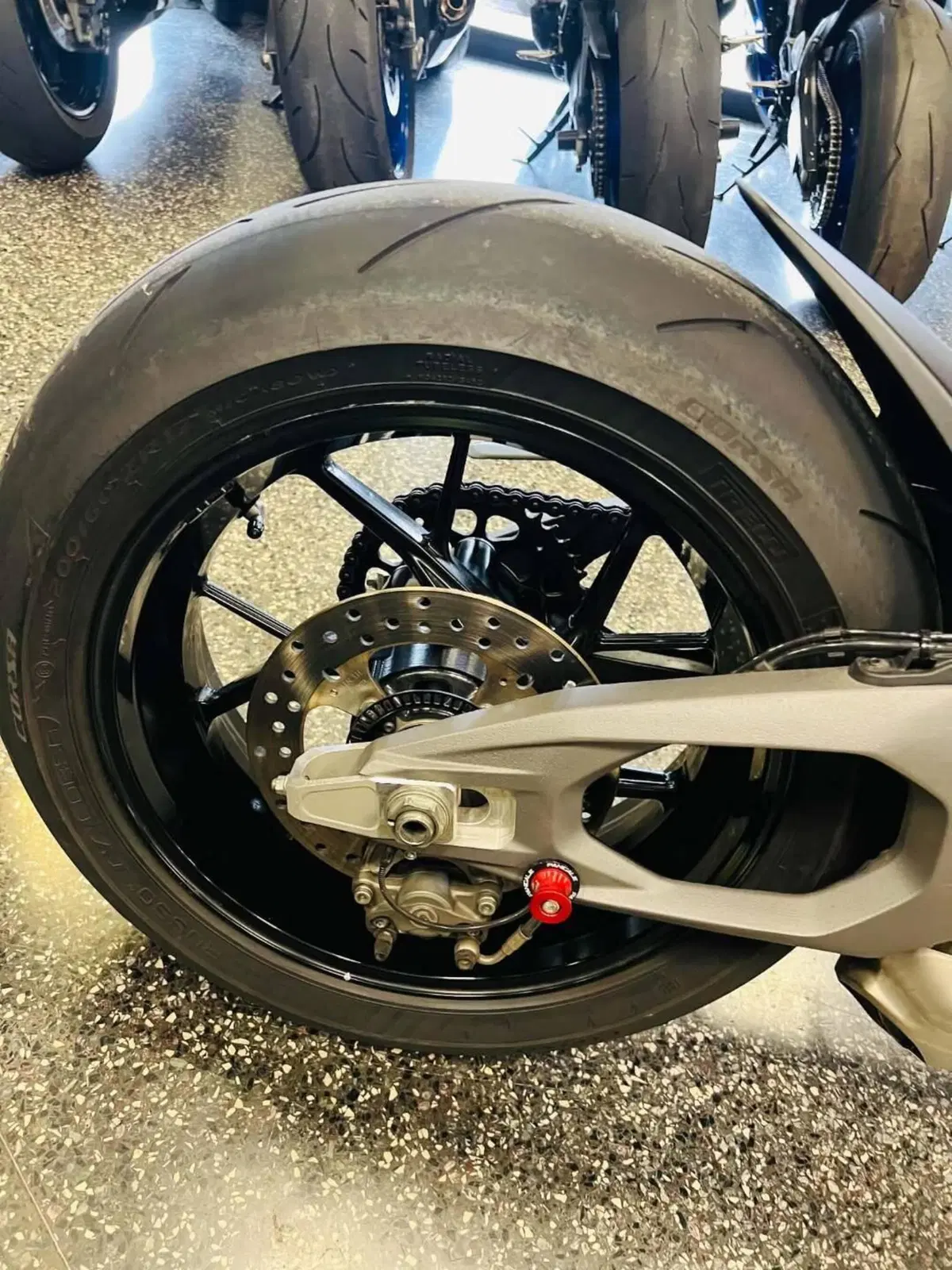 Ducati Panigale V4 (2025 - 26) (7)