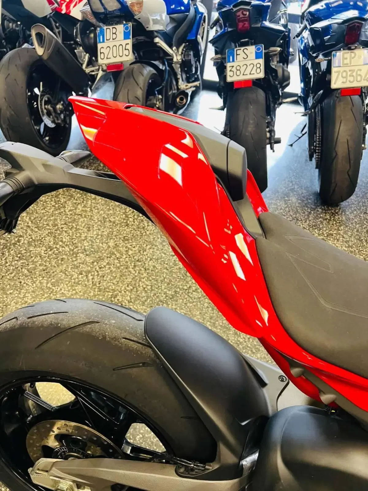 Ducati Panigale V4 (2025 - 26) (8)