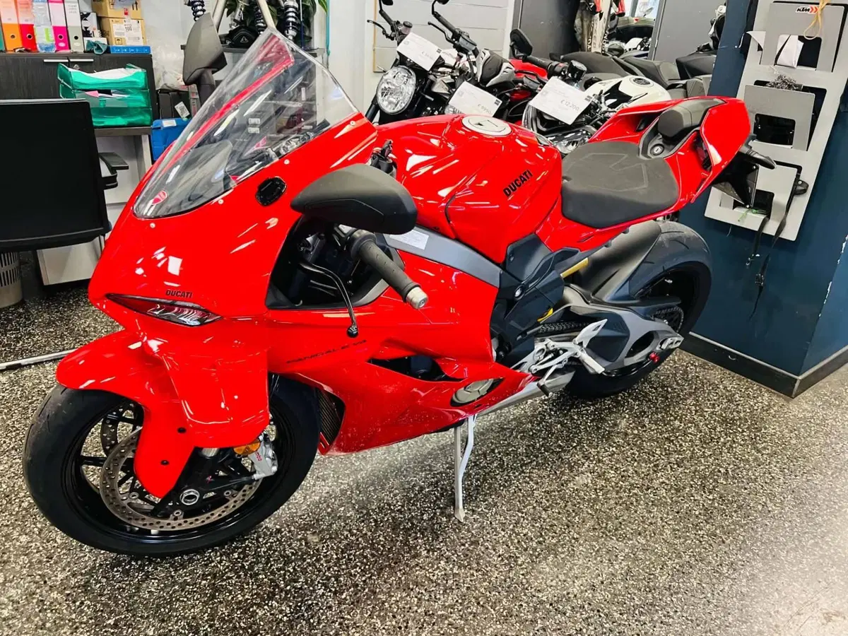 Ducati Panigale V4 (2025 - 26) (11)