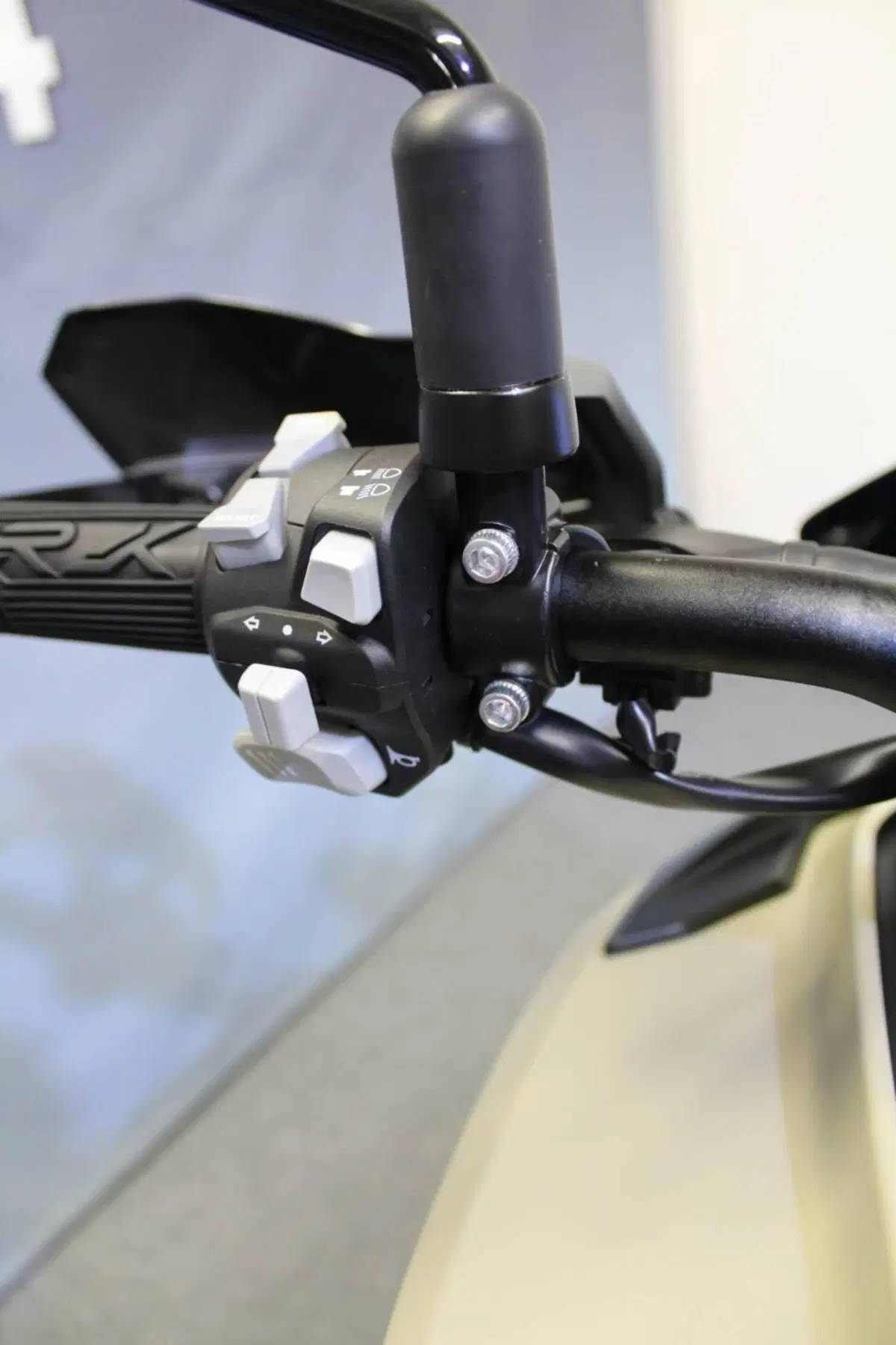 Benelli TRK 702X Dune Sea (2024 - 25) (10)
